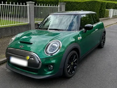 Gebraucht Mini Cooper SE 135 kW (184 PS) 2021 Grün Kleinwagen