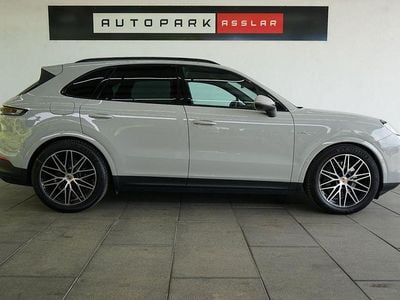 Occasion Porsche Cayenne 470 PK (345 kW) 2024 Grijs SUV