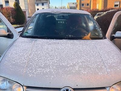 Gebraucht VW Golf 115 PS (84 kW) 2000 Silber Coupé