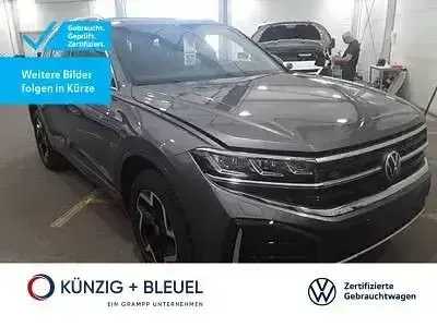 Gebraucht VW Touareg R-line 231 PS (169 kW) 2026 Grau SUV