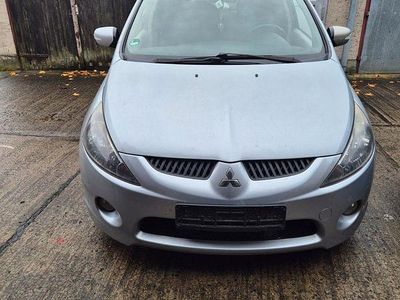 Gebraucht Mitsubishi Grandis Intense 136 PS (100 kW) 2006 Grau Van / Kleinbus
