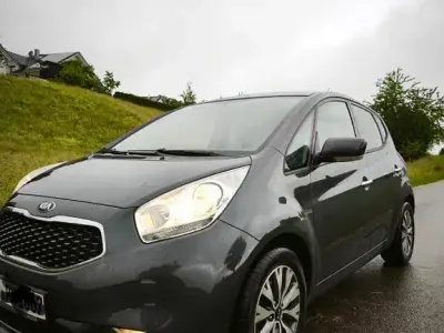Gebraucht Kia Venga DREAM-TEAM Edition 128 PS (94 kW) 2016 Grau Kleinwagen
