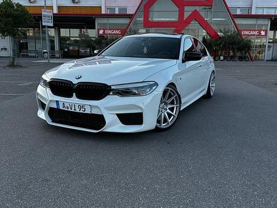 BMW M550