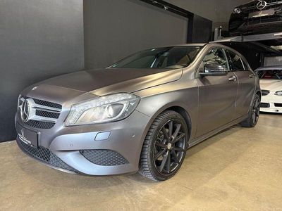 Gebraucht Mercedes A180 Urban 122 PS (89 kW) 2012 Silber Limousine