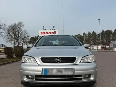 Usata Opel Astra 84 CV (61 kW) 2001 Argento Utilitaria
