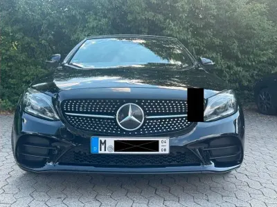 Gebraucht Mercedes C200 AMG 184 PS (135 kW) 2021 Schwarz Cabrio