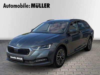 Usata Skoda Octavia Clever 110 CV (80 kW) 2021 Grigio Station wagon