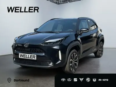 Neu Toyota Yaris Cross 131 PS (96 kW) 2025 Schwarz SUV