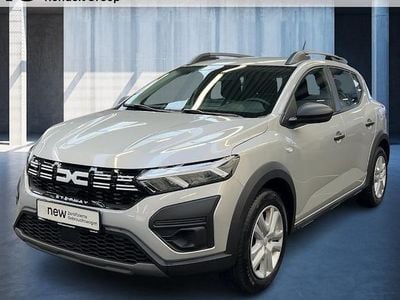 Gebraucht Dacia Sandero Essentiel 101 PS (74 kW) 2024 Grau Limousine