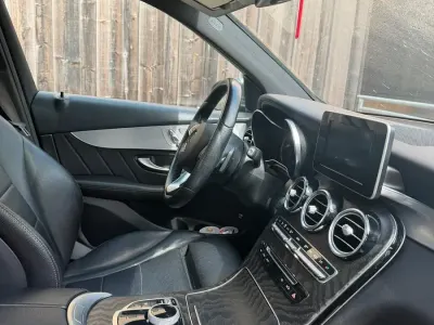 Gebraucht Mercedes GLC300 245 PS (180 kW) 2019 Grau SUV