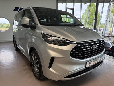 Usata Ford Tourneo Titanium 170 CV (125 kW) 2025 Argento Monovolume