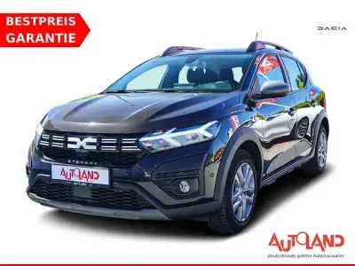 Gebraucht Dacia Sandero Expression 91 PS (66 kW) 2023 Schwarz SUV