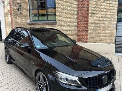 Mercedes C63 AMG