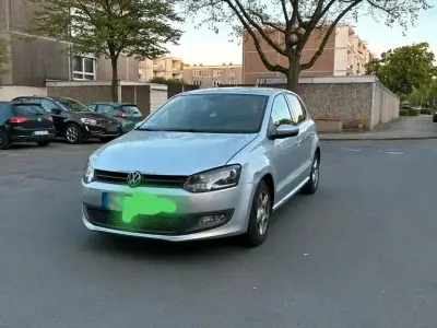Occasion VW Polo 90 ch (66 kW) 2012 Argent Citadine
