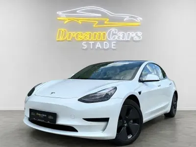 Käytetty Tesla Model 3 Standard Range 239 kW (325 HP) 2022 Valkoinen Sedan