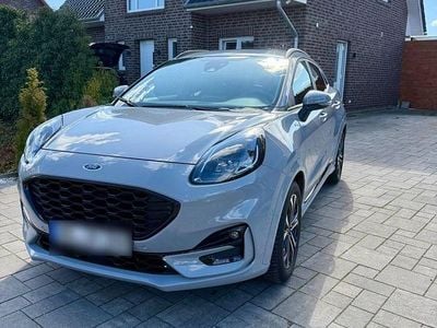 Second-hand Ford Puma ST-Line 155 CP (114 kW) 2024 Gri SUV