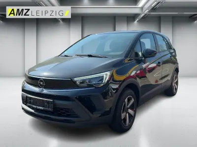 Gebraucht Opel Crossland Enjoy 131 PS (96 kW) 2024 Lackierung schwarz perla nera/ SUV