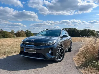 Gebraucht Kia Stonic Spirit 120 PS (88 kW) 2017 SUV
