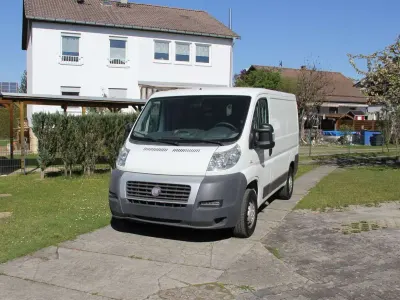 Second-hand Fiat Ducato 101 CP (74 kW) 2011 Alb Van