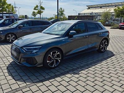 Używany Audi A3 S-Line 150 KM (110 kW) 2023 Szary Sedan/Limuzyna