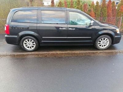 Gebraucht Lancia Voyager Gold 163 PS (119 kW) 2011 Schwarz Van / Kleinbus