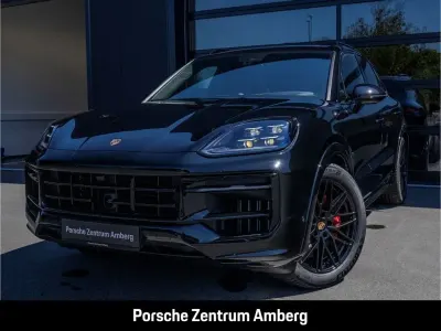Neu Porsche Cayenne GTS 500 PS (367 kW) 2026 Schwarz SUV