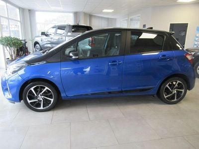 Gebraucht Toyota Yaris Style 111 PS (81 kW) 2019 Blau Kleinwagen