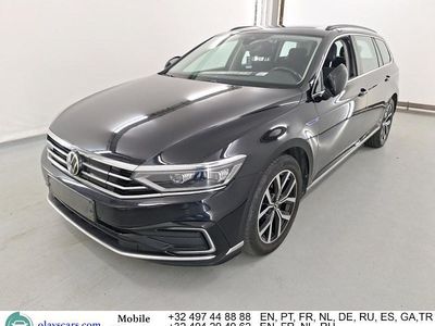 Gebraucht VW Passat Sport 156 PS (114 kW) 2020 Grau Limousine