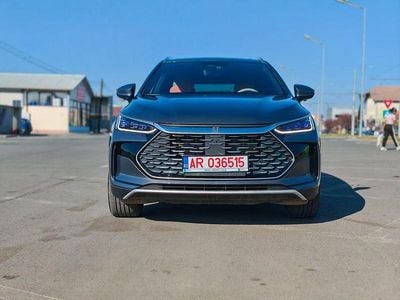 Gebraucht BYD Tang 277 PS (203 kW) 2024 Grau SUV