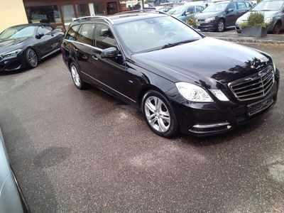 Mercedes E220