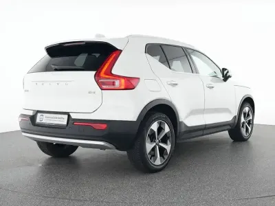 Occasion Volvo XC40 Plus 197 ch (144 kW) 2023 Blanc SUV