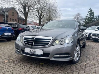 Silber Gebraucht 2011 Mercedes E220 Avantgarde Limousine | 10.950 € (Guter Preis)