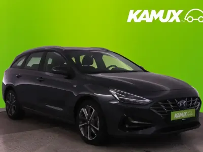 Gebraucht Hyundai i30 Trend 120 PS (88 kW) 2022 Silber / grau Kombi
