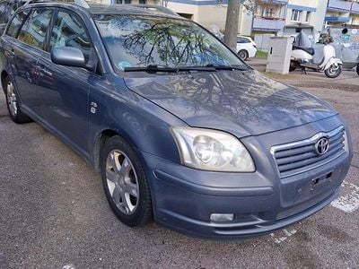Gebraucht Toyota Avensis 116 PS (85 kW) 2004 Grau Kombi