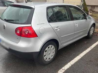 Gebraucht VW Golf V 102 PS (75 kW) 2007 Silber Kleinwagen