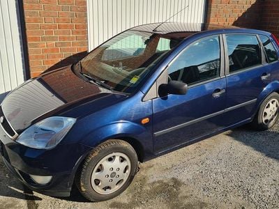 Gebraucht Ford Fiesta 70 PS (51 kW) 2003 Blau Kleinwagen