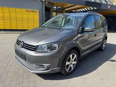 Second-hand VW Touran Cross 105 CP (77 kW) 2012 Gri Monovolum