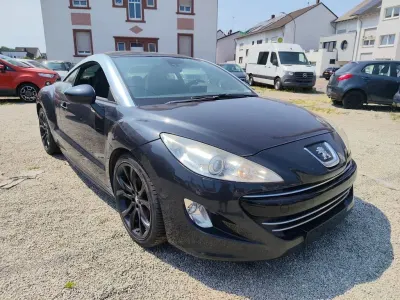Gebraucht Peugeot RCZ Basis 156 PS (114 kW) 2010 Schwarz Coupé