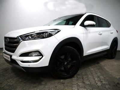 Weiß Gebraucht 2016 Hyundai Tucson Style SUV | 13.800 € (Etwas zu teuer)