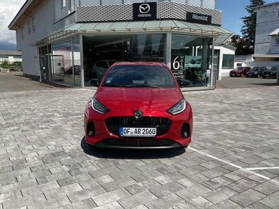 Usado Mazda 2 Homura-Line 116 HP (85 kW) 2025 Vermelho Sedan
