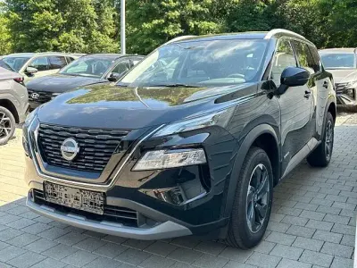 Neu Nissan X-Trail 360º 204 PS (150 kW) 2026 Diamond black perleffekt diamond black perleffekt SUV