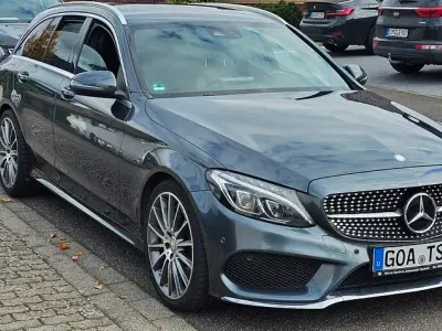 Gebraucht Mercedes 250 277 PS (203 kW) 2015 Grau Limousine