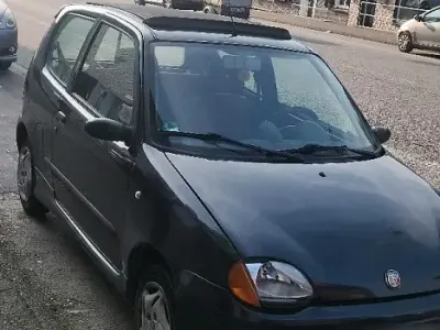 Gebraucht Fiat Seicento 58 PS (42 kW) 2001 Schwarz Kleinwagen