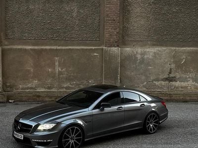 Grau Gebraucht 2012 Mercedes CLS63 AMG AMG Coupé | 23.900 €