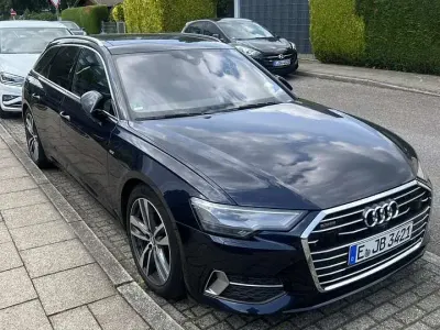 Gebraucht Audi A6 Sport 245 PS (180 kW) 2019 Blau Kombi