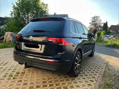Gebraucht VW Tiguan 116 PS (85 kW) 2018 Schwarz SUV