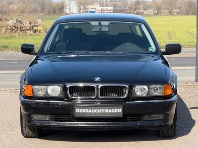 Second-hand BMW 730 218 CP (160 kW) 1995 Negru Berlinǎ