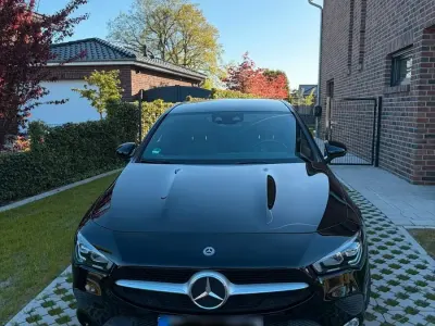 Gebraucht Mercedes CLA250 Shooting Brake Progressive 223 PS (164 kW) 2020 Schwarz Kombi