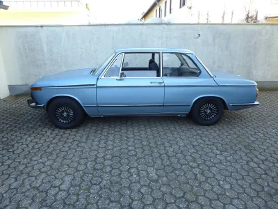Gebraucht BMW 2002 100 PS (73 kW) 1974 Blau Limousine