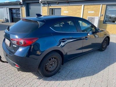 Gebraucht Mazda 3 Center-Line 120 PS (88 kW) 2015 Blau Limousine